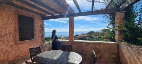 Property building, Patio, Day, Natural landscape, View (from property/room), Balcony/Terrace, Dining area, Sea view, Sea view