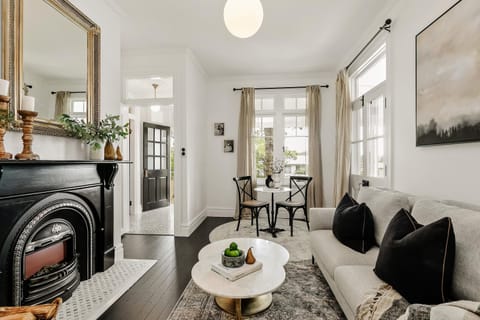 Living room, Dining area, fireplace