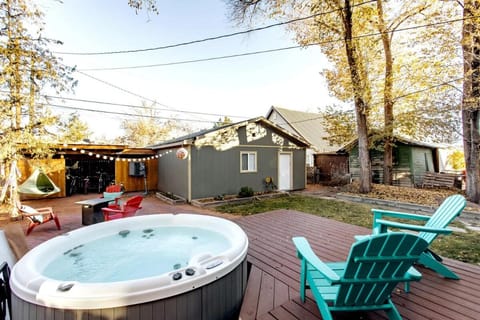 Patio, Garden, Hot Tub
