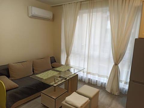 Living room, air conditioner