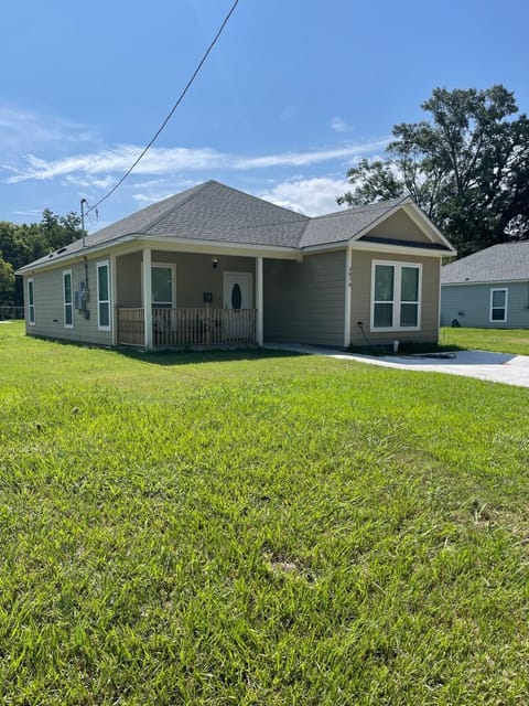 Property building, Natural landscape