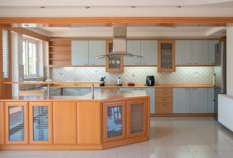 Coffee/tea facilities, Kitchen or kitchenette, dishwasher, minibar, stove, toaster