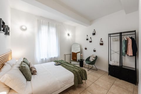 Bed, Photo of the whole room, Bedroom, towels, wardrobe