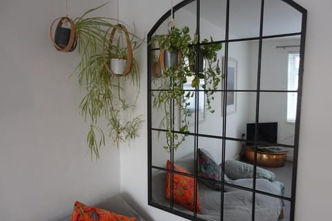 Fully furnished apartment in Exeter Apartment in Exeter