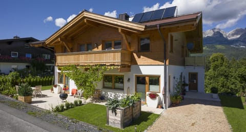 Property building, Day