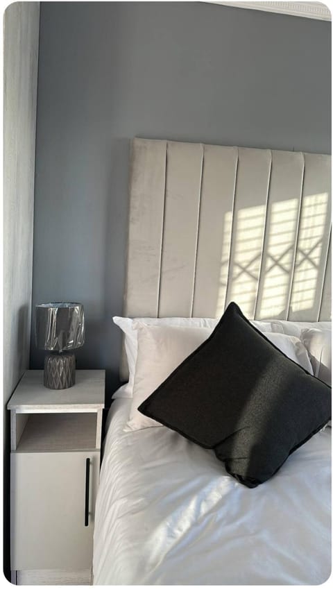 Malithabo Apartment in Cape Town