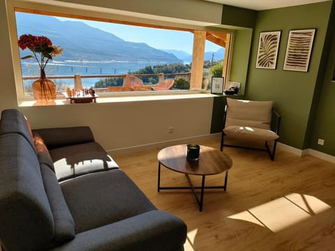 Natural landscape, Living room, Mountain view