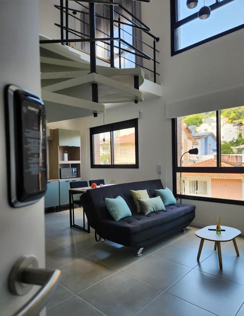 Kitchen or kitchenette, Living room, Seating area