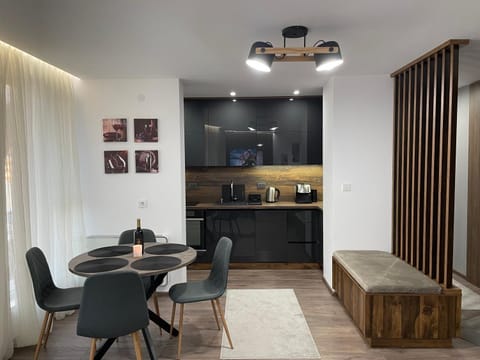 Kitchen or kitchenette, Living room, Dining area