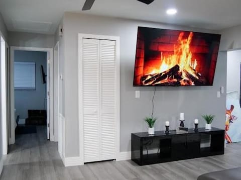 HOME away from HOME House in Fort Myers