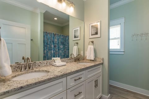 Beach Life House in Dauphin Island