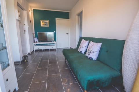 Violet Seaview Apartment Apartment in Vis