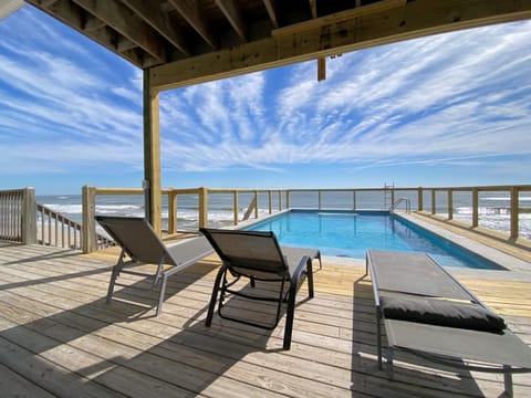 Island Fever House in Dauphin Island