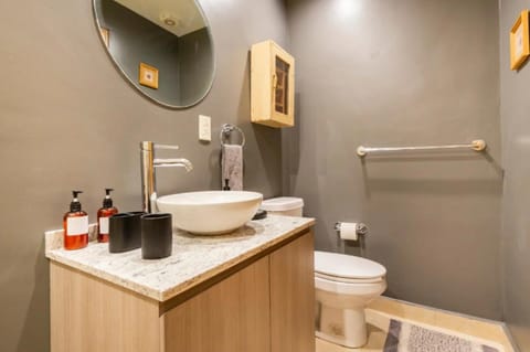 M303 - 2BR - 2BTh Apartment in Mexico City