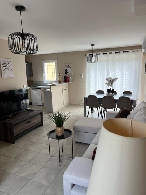 Villa en Provence 3 T3 jardin clos House in Gréoux-les-Bains