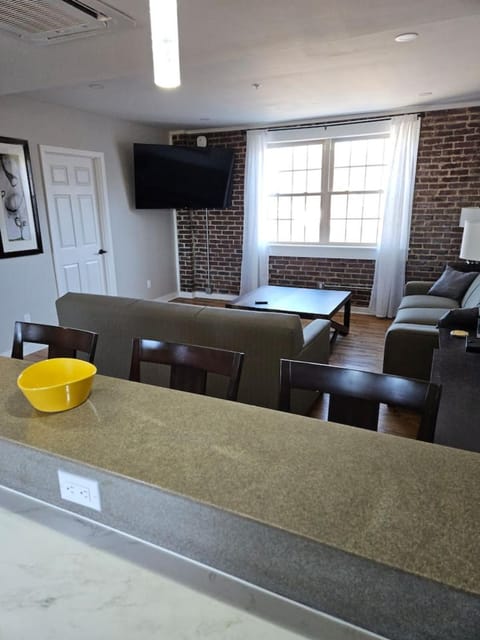 New Modern 2 BR in Excellent Location (201) Apartment in Maryville