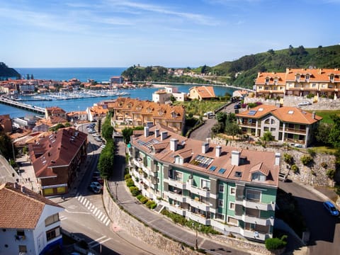 Property building, Bird's eye view