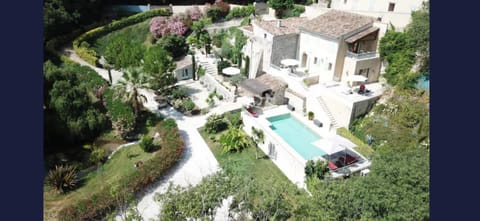 Natural landscape, Bird's eye view, Garden, Balcony/Terrace, Garden view, Pool view, Swimming pool