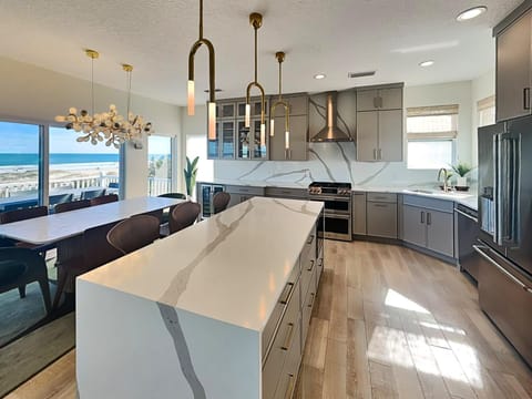 Oceanfront Beauty House in Saint Augustine Beach