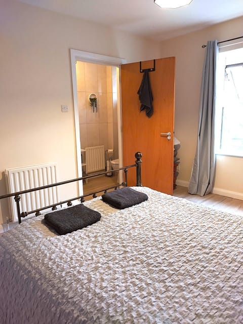 City centre B Apartment, parking, sleeps 6 Apartment in Belfast
