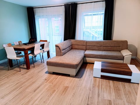 City centre B Apartment, parking, sleeps 6 Apartment in Belfast