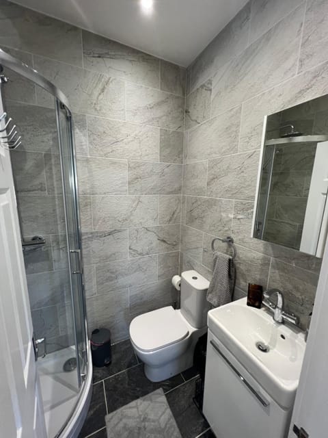 Flat 2 Apartment in Oxford