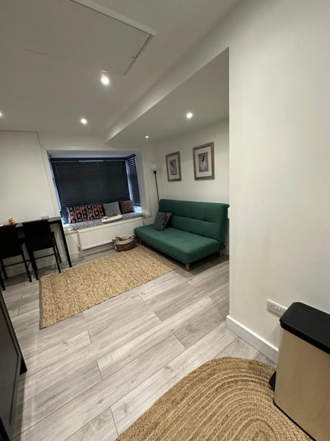 Flat 2 Apartment in Oxford