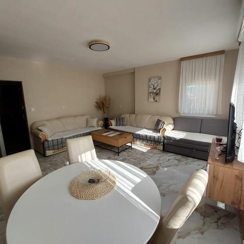 Crown Apartmani Vlašić Apartment in Federation of Bosnia and Herzegovina