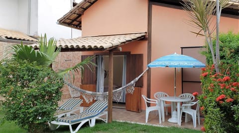 Facade/entrance, Garden, Garden view, Garden view