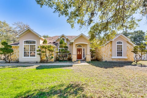 Spacious San Antonio Home with Outdoor Oasis! House in San Antonio