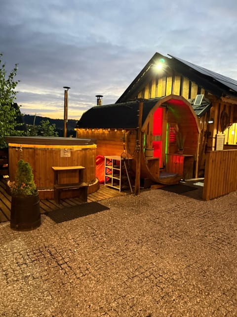 Sauna, Spa and wellness centre/facilities, Evening entertainment