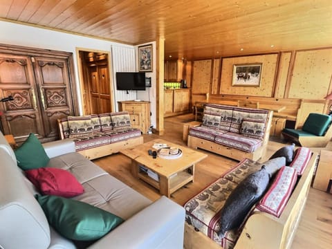 Résidence La Balme - Appartement 3 pièces situé à Val d'Isère, dans une résidence calme à proximité des pistes et du centre de la station MAE-1551 Apartment in Val dIsere