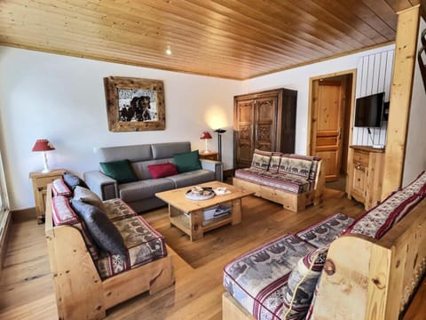 Résidence La Balme - Appartement 3 pièces situé à Val d'Isère, dans une résidence calme à proximité des pistes et du centre de la station MAE-1551 Apartment in Val dIsere
