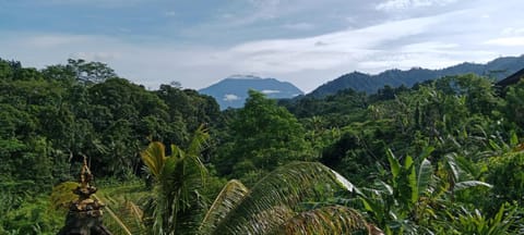 Nearby landmark, Day, Mountain view, Mountain view