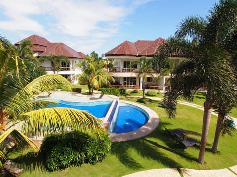 Patio, Garden, Garden, Balcony/Terrace, Seating area, Beach, Pool view, Swimming pool, Swimming pool