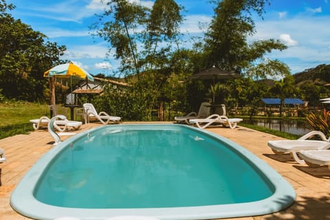 Seating area, Area and facilities, Swimming pool