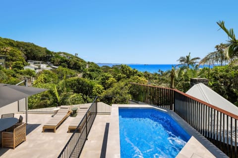 Patio, Pool view, Sea view, Swimming pool, sunbed