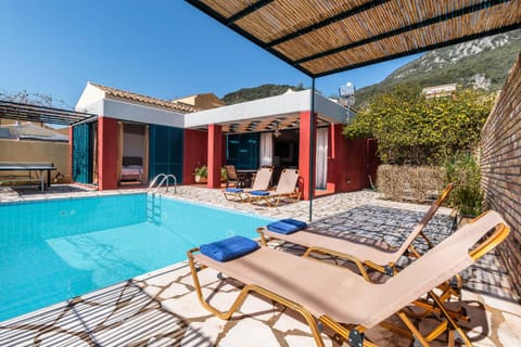 Property building, Patio, Garden, Pool view, Swimming pool, sunbed