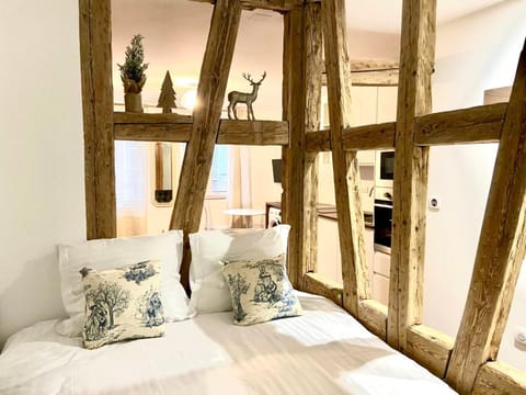 Bed, Bedroom