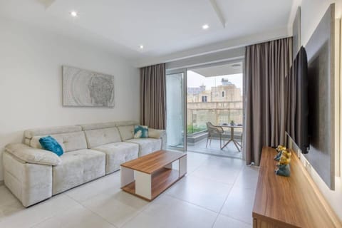 Grand 3BED Burseley Terrace fl8 Swieqi by Homely Apartment in Saint Julians