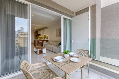 Grand 3BED Burseley Terrace fl8 Swieqi by Homely Apartment in Saint Julians