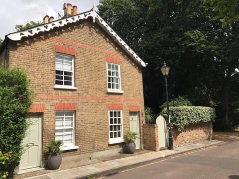 Property building, Street view