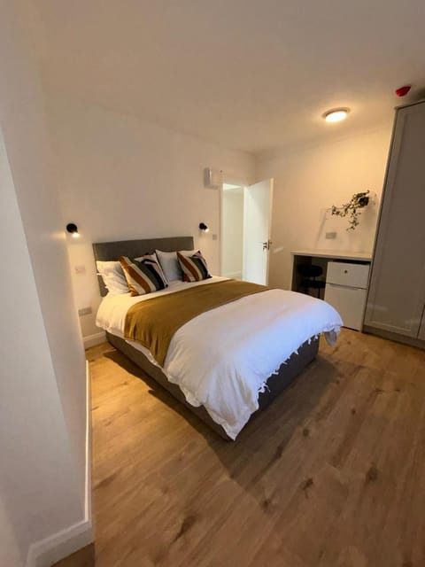 Bedroom, locker, wardrobe