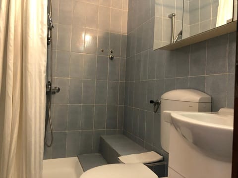 Shower, Toilet, Bathroom