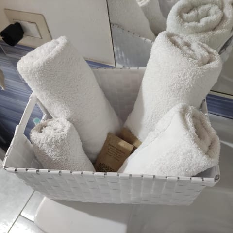 Bathroom, towels