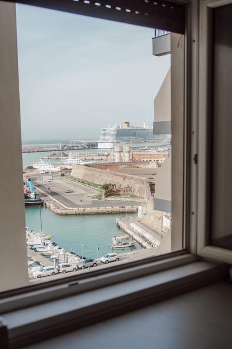 Property building, Sea view