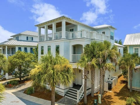 Available for Season! Hi Beautiful Ciao Bella at Seacrest House in Rosemary Beach