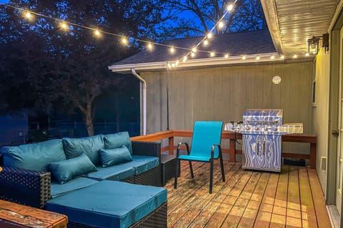 Less Than 1 Mi to Bull Shoals Lake The Blue Quill House in Bull Shoals