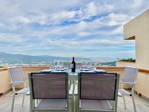 Balcony/Terrace, Balcony/Terrace