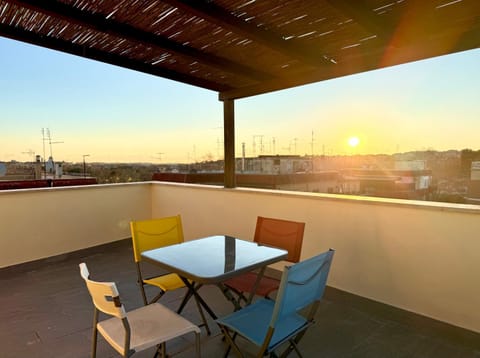 Patio, View (from property/room), Balcony/Terrace, Sunset